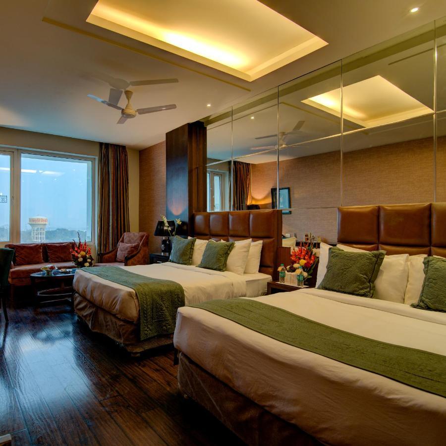 Godwin Haridwar Hotel Eksteriør billede